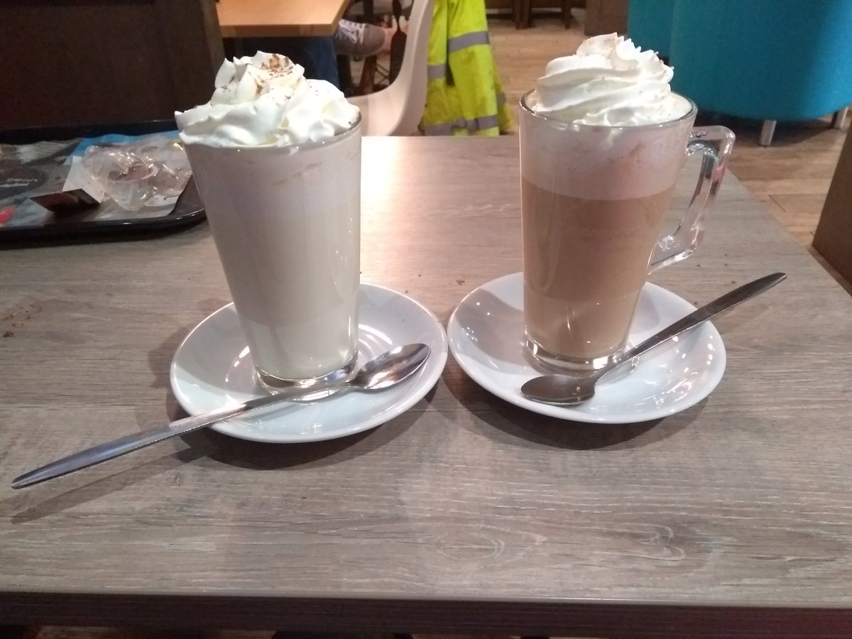 <a href="/mangobeandarlo/">Mangobean Darlington</a> first day off for #Xmas so best #coffee around while me and wifey can. #love #break #HolidaysAreComing