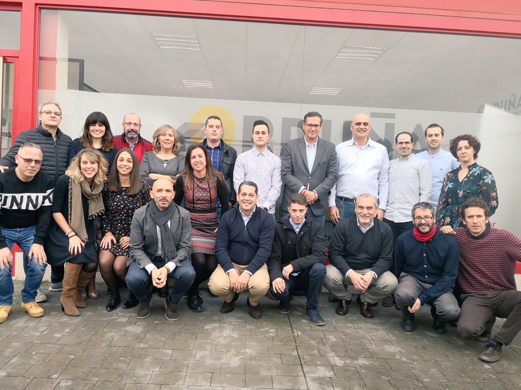 Ordusol's tweet photo. Todo el equipo de Suministros Orduña queremos felicitaros las fiestas. 
¡Feliz Navidad y Próspero año 2019! https://t.co/voppmHqA2e