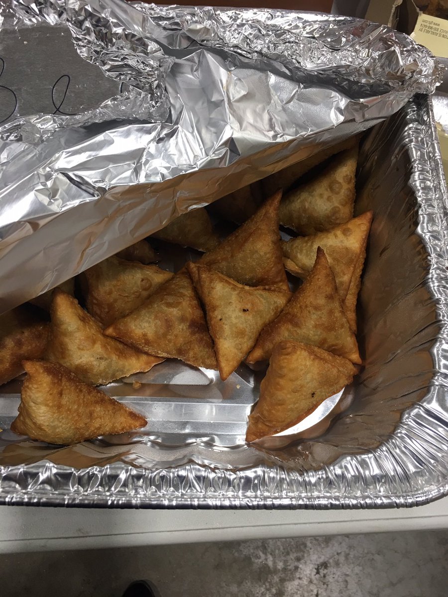 classictran4729's tweet image. Burgers, Brats, Root Beer - amazing Samosas and Safety at Classic this AM! Great way to kick off the holiday weekend! Happy Holidays everyone!