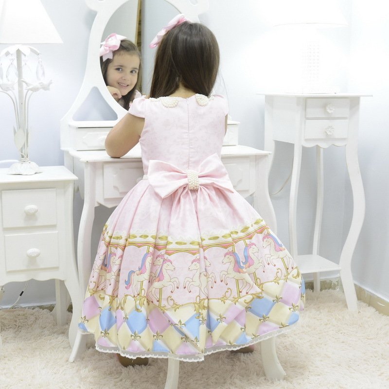 moderna_meninas's tweet photo. Vestido infantil tema carrossel com bordado em perolas
Atendimento via whatsapp 062982694208 ou no site: https://t.co/mIRvUNtivQ
#maedemenina #modernameninas #meninamoderna #modainfantil #kidsfashion #corujando #lojainfantil #vestidoinfantil #vestidotematico https://t.co/e9NVyudAJ4