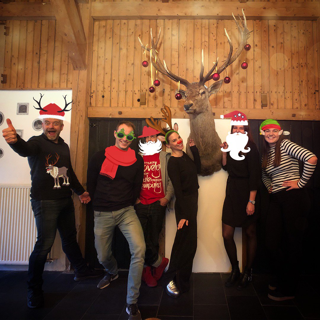 CreaUnit's tweet image. Oh deer, we wish you a merry Christmas &amp;amp; a happy and creative New Year. CU!