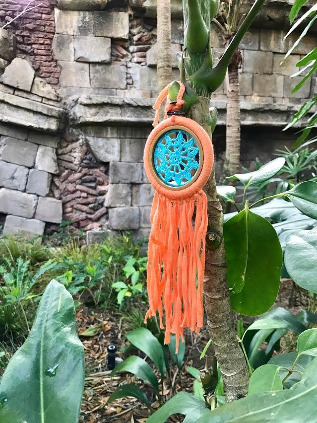 ShikobaDesigns's tweet photo. Excited to share the latest addition to my #etsy shop: Mini Boho Dream Catcher #housewares #homedecor #boho #bohemian #gypsy #bohostyle #bohochic #bohemianstyle #freespirit https://t.co/KMqkrF6cwj https://t.co/AVI99zni31