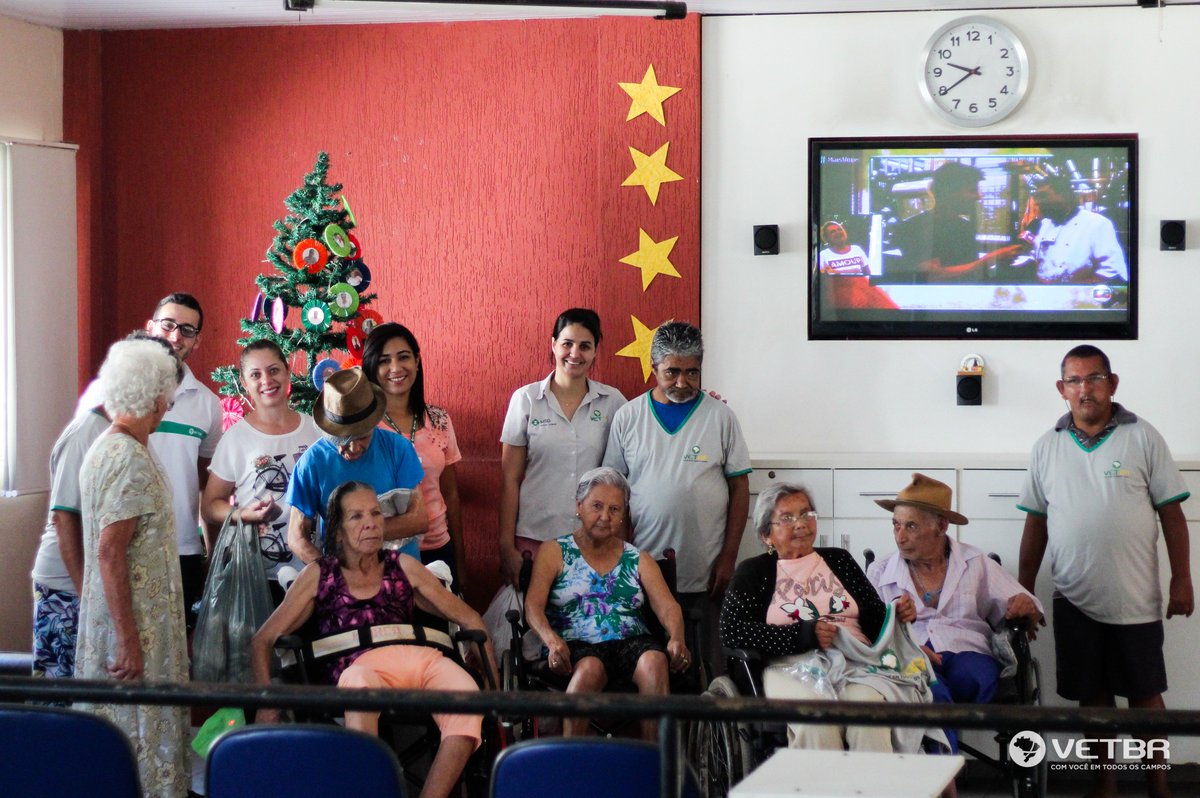 vetbrsa's tweet photo. Hoje realizamos o #Natal Solidário, que beneficiou os moradores do Lar Vicentino Chico Norberto e as crianças do Latemp Perdões. Temos orgulho em ajudar entidades que realizam trabalhos tão importantes em nossa cidade.
Saiba mais: https://t.co/17xufwNnKt https://t.co/eZawH5qj1U