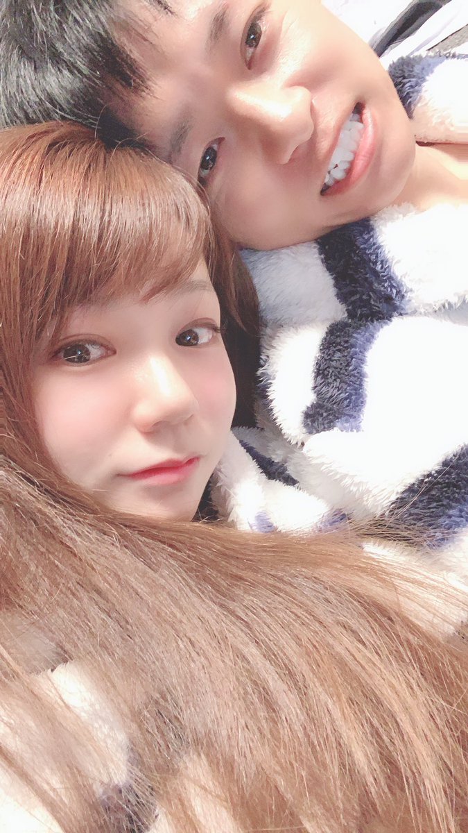 a_camel's tweet photo. 付き合ってた時みたいに
もっと写真撮らなきゃ😢💕 https://t.co/HUAm4JuObY