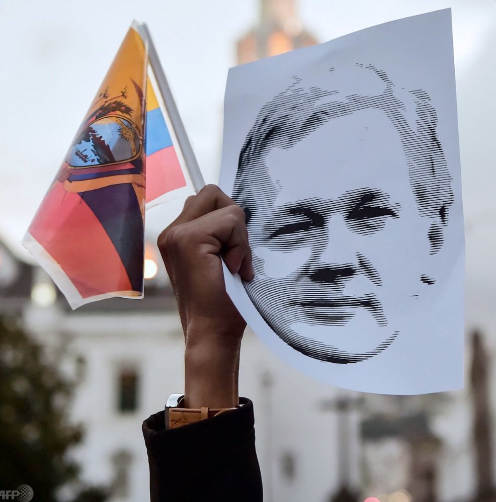 pablo_telesur's tweet image. #UN human rights experts today repeated a demand that the #UK govt abides by its international obligations + immediately allows @wikileaks founder #JulianAssange to walk free from the Ecuadorian embassy in #London where he has been for over 6 years ow.ly/OEmE30n4wq0