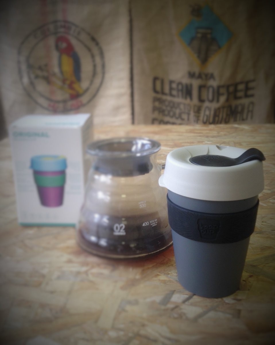 plainedaromes's tweet photo. Prévoir l'avenir c'est aussi ça protéger notre Planète 🌍 : @plainedaromes2 Distributeur Officiel de @KeepCup vous propose de miser sur l'Avenir Propre 👍#feelgood  #dogood #ecologie 
>"Les gobelets et assiettes en plastique interdits au 1er janvier 2020"<
https://t.co/3aSRu26Boz https://t.co/wJFzO5oFRE