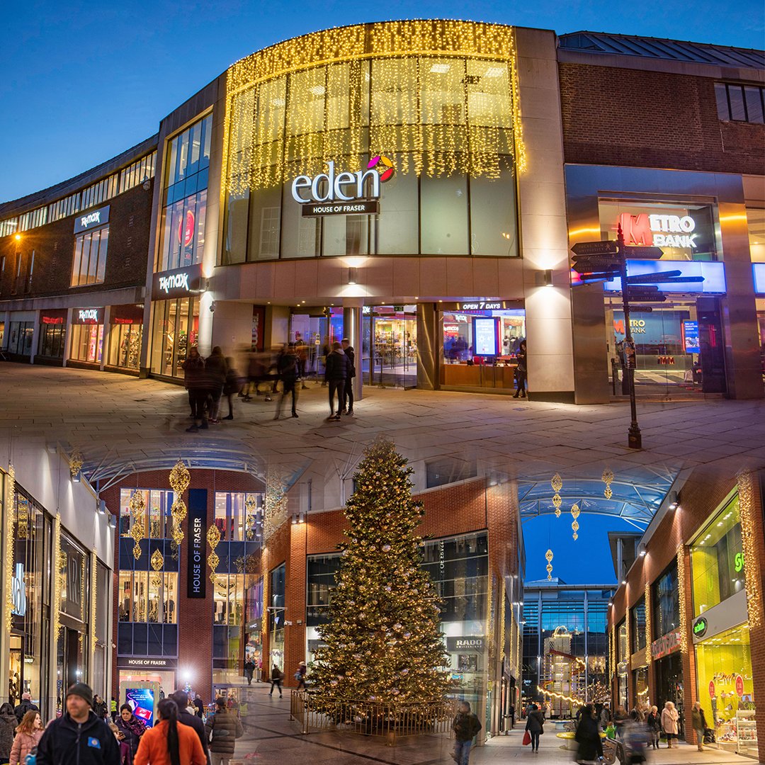 FizzcoProjects's tweet photo. Here's another impressive display from our shopping centre portfolio created by our super-talented Projects Team, featuring a huge tree as its centrepiece! #christmas #retail #christmasdecor #christmasdecorations https://t.co/jrpU5HLd3L