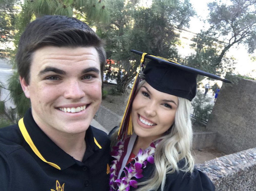 peyton_roush's tweet photo. happy golden birthday to this one can’t wait to celebrate tonight!!🤪❤️🎉 https://t.co/lid06HDbiA