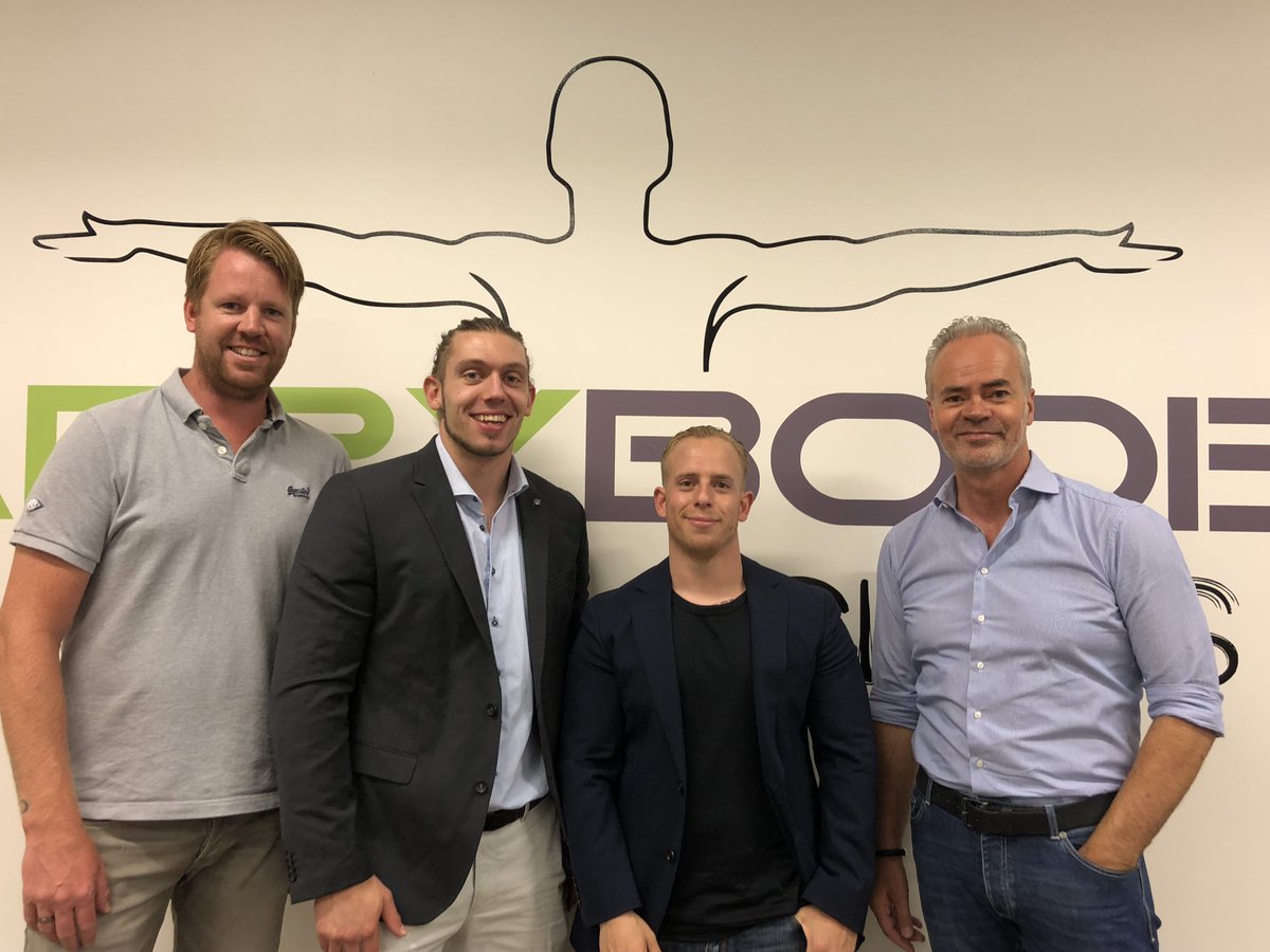 Experts zien nog kansen in verschillende innovaties, zoals kleinschalige fitness-boutiqueclubs. Jibbe de Goede, bedenker en mede-eigenaar van de kleine maar snelgroeiende formule Happy Bodies Lifestyleclubs pakte die kans. | Lees het hier: