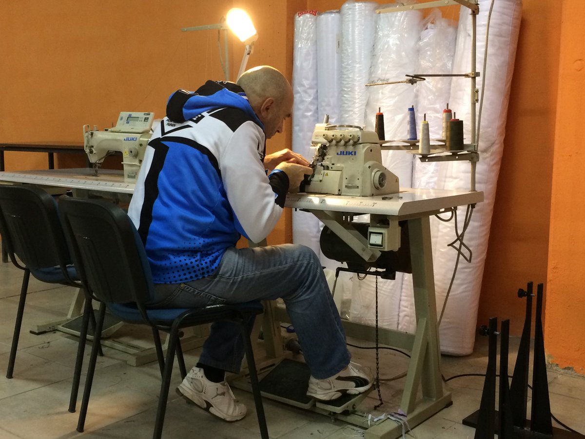 troopsracingmx's tweet photo. Our company has been manufacturing sublimation custom clothing for over 12 years in Italy, for the off-road motocross,enduro,dh,bmx,rally, trial and more. 
We can reproduce the colors and logos of your teams, clubs, company.
Our products are 100% Handmade in Italy #mxcustomgear https://t.co/CAcBqS8tyn
