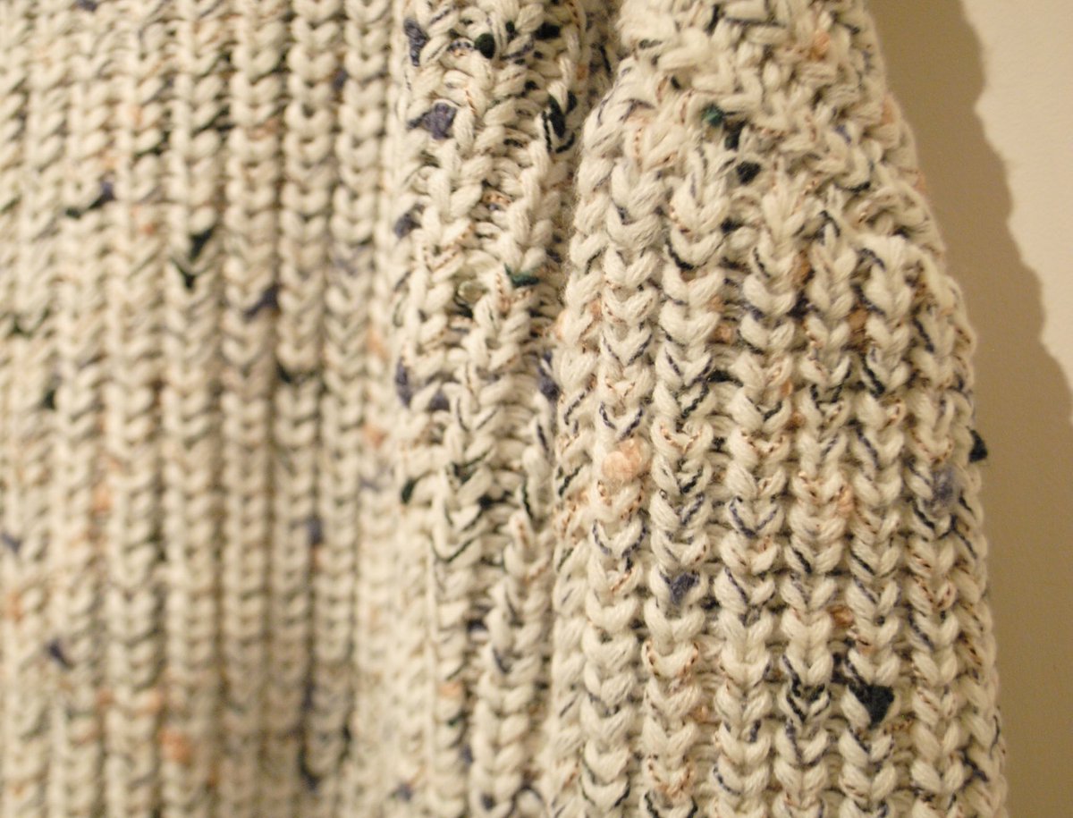 codama_u's tweet photo. stone chocolate sweater🧶
7500+tax
チクチク感のない、しっとりモチっとした肌ざわり◎
石チョコみたいなつぶつぶカラーがかわいい子達です。
ワイドパンツと相性抜群な着丈です◎
#codamautsunomiya
#selectshop
#stonechocolate
#Knit
#sweater https://t.co/1R6nKofbtm