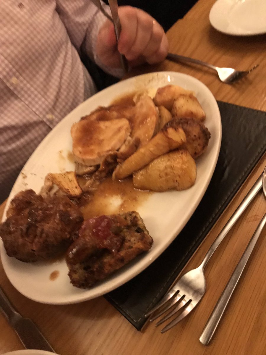 OnswitchLtd's tweet image. Christmas dinner for Team Onswitch 
Happy days 
A team that eats together works well together 
#HappyChristmas
#happyNewYear##TeamOnswitch