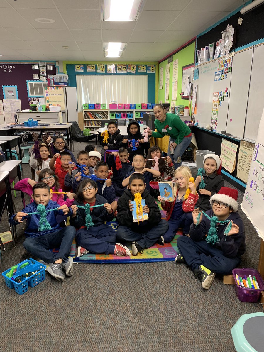 ms_bsilva8's tweet photo. Finished reading Esperanza Rising just in time to make our yarn dolls before Winter Break! #feasterlearns #readaloud #icryeverytime #bestxmaspresentever #favoritebook #dontbeafraidtostartover @PamMunozRyan @FeasterCharter https://t.co/jWsAPXPktG