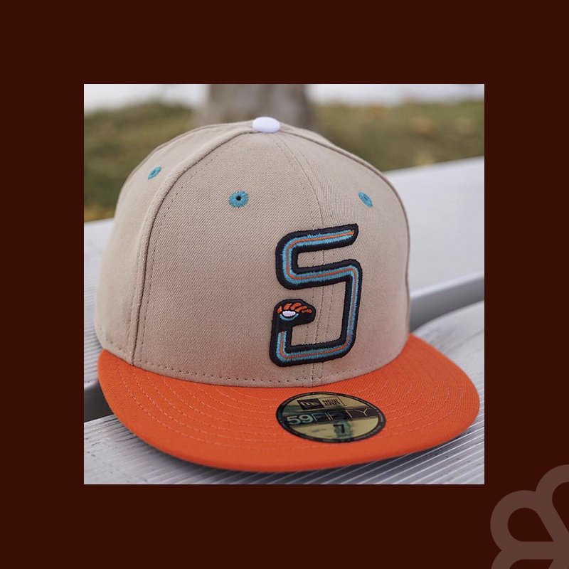 Conoce @HatClub el lugar en donde podrás encontrar la gorra de tus sueños. #Vivelascompras en #ExplanadaPuebla. #EsMalltertainment
