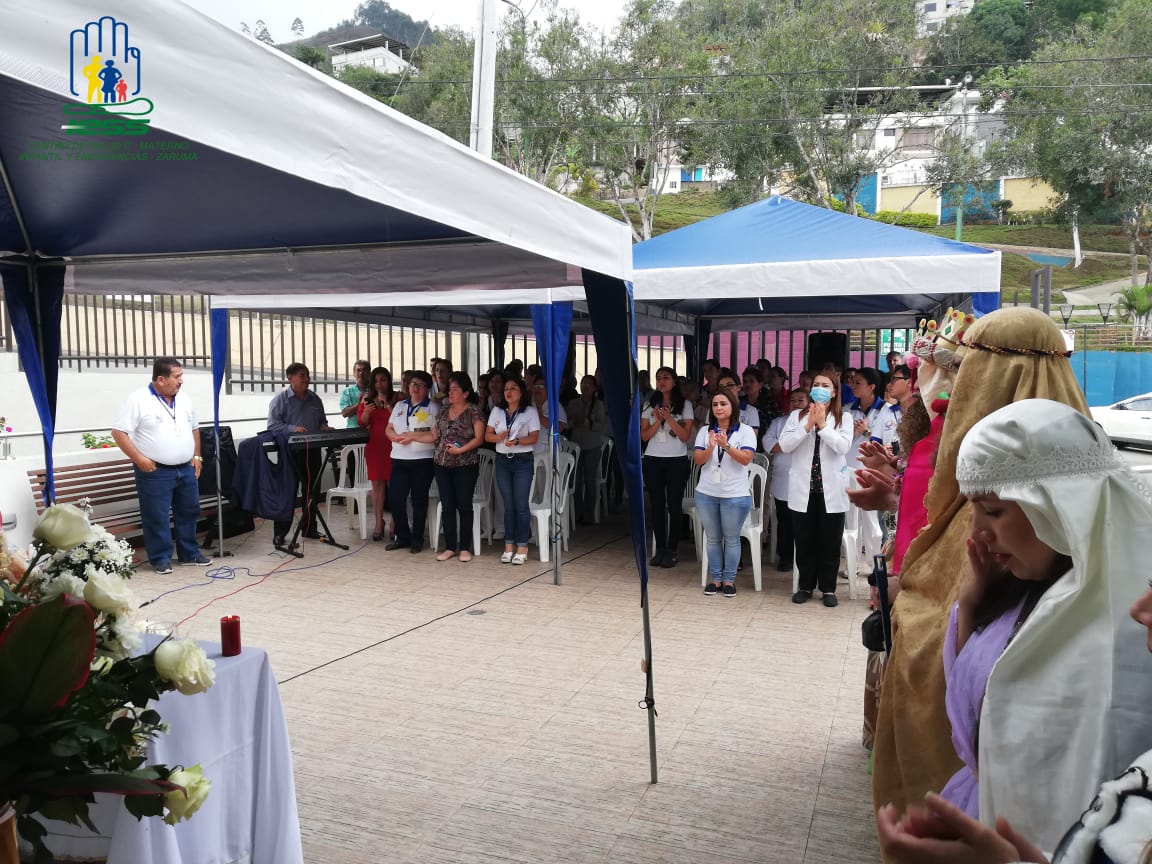 ArauzVice's tweet photo. Misa en Honor a la Novena de Navidad celebrada en el Centro de Salud C Materno Infantil y Emergencias Zaruma #IESSZaruma #IESSNavidad https://t.co/XByPRIK2KT
