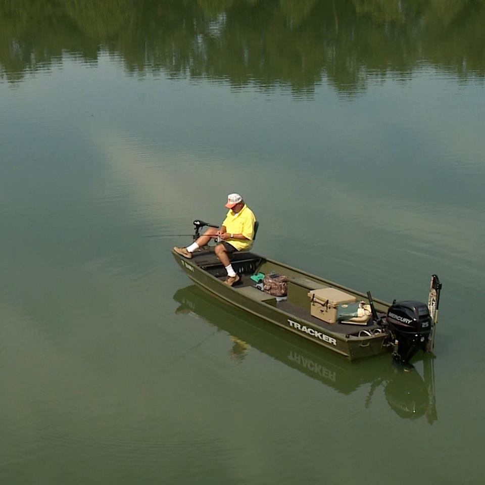 Bass #fishing with light tackle is the topic of this episode. We'll be shedding light on fishing the light stuff like rods, reels, line and lures. Air times: Sat. 1:00pm & Sun. 6:00am ET on @OUTDChannel. See you then, Bill @garminfishhunt @BassProShops @trackerboats