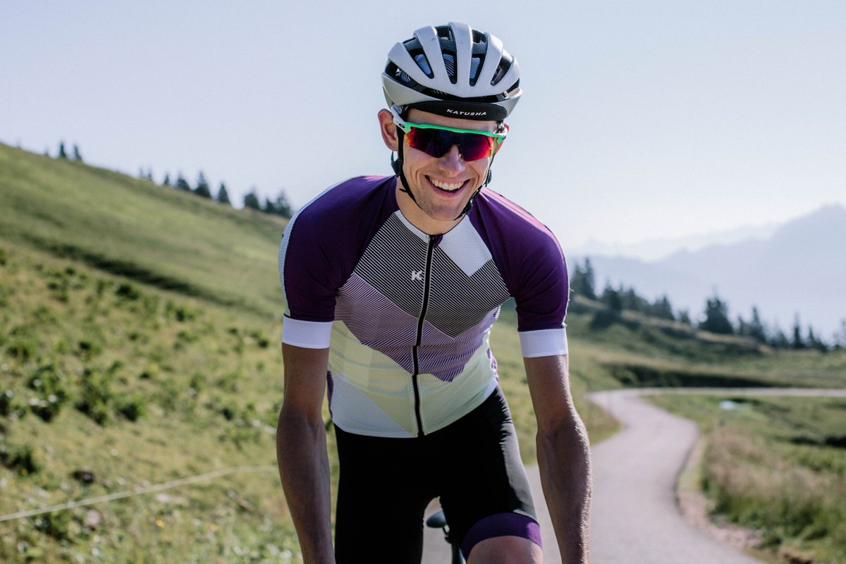 We're heading to the sun 🌞 with <a href="/PushysBikeGear/">Pushys Bike Gear</a> and <a href="/katushacycling/">KATUSHA</a> 🚲 blog.katusha-sports.com/katusha-down-u…