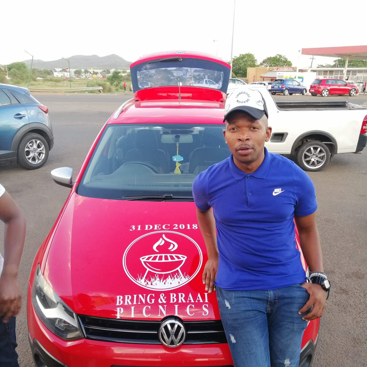 AobakweMushi's tweet photo. Catch Us At
๐ :Kgabo Lodge
๐: 31/12/2018
#ReKgaolaKgabo ๐ซ๐ซ๐ซ
#PitoriGigGuide https://t.co/ya84c2PI1h
