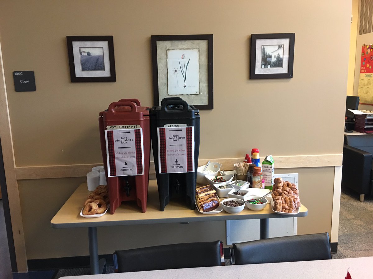 Kim5Anderson's tweet photo. Our amazing PAC is filling our hearts and tummies this morning @LangleySchools @LynnFrippsPAC @Frippsfalcons #think4
#think35 https://t.co/T0IAQ9p4Tm