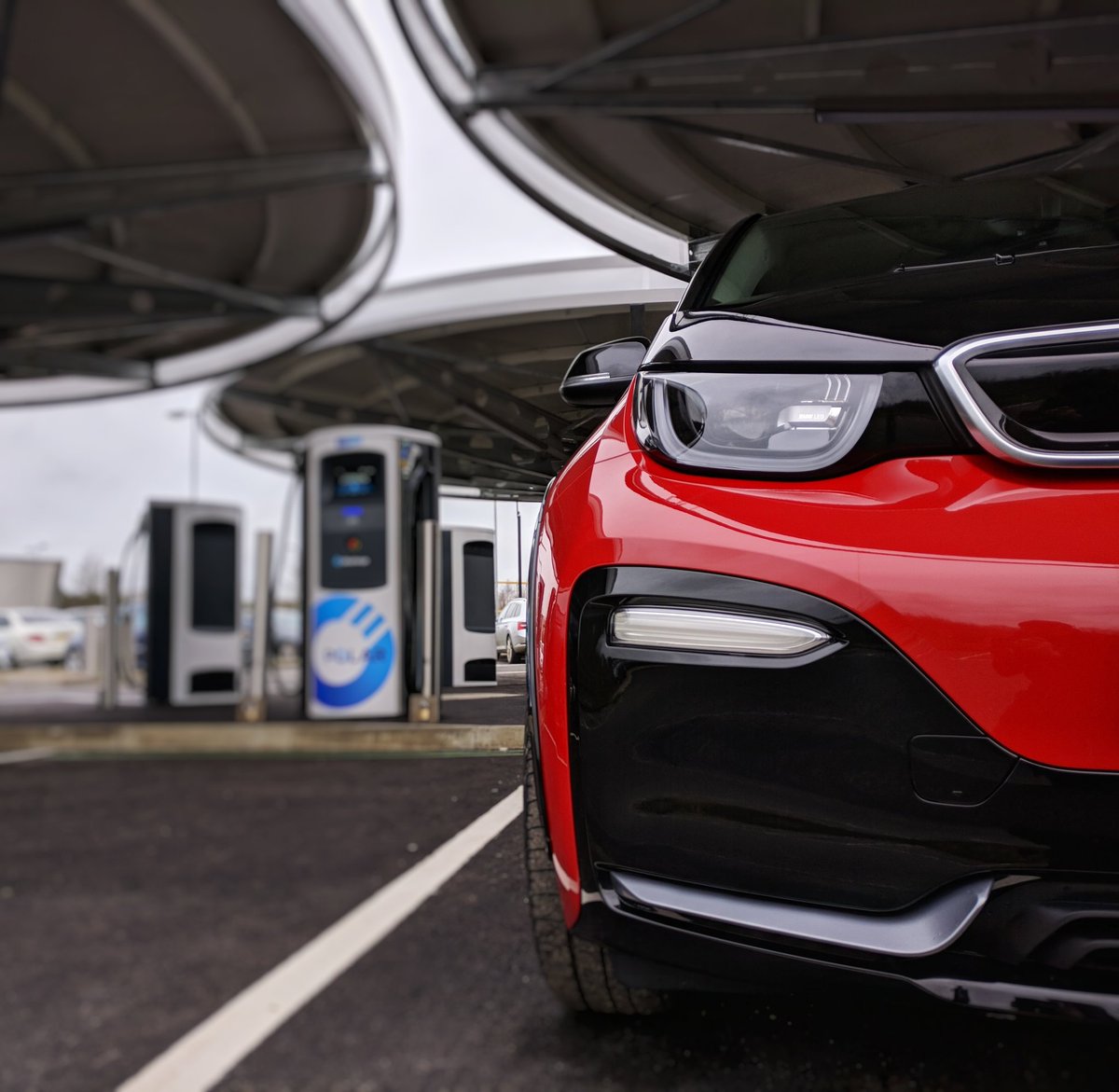 The Milton Keynes Coachway Charging Hub is open and it's looking better than ever! Watch this space for details about an Official Opening Event in January! ⚡🔌🎉#MKLovesElectric #MKChargehub