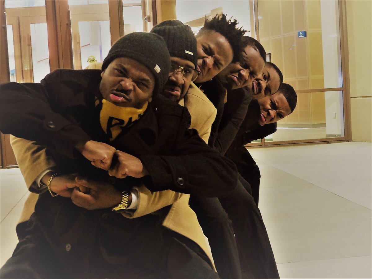 KU_Alphas's tweet image. Happy charter day to the Upsilon Chapter of Alpha Phi Alpha Fraternity, inc. chartered at the University of Kansas, Friday, December 21st 1917. Serving the Lawrence community and holding high the name of Alpha for 101 years and counting! #AlphaPhiAlpha
#Upsilon #AΦΑ #ColdApplePie