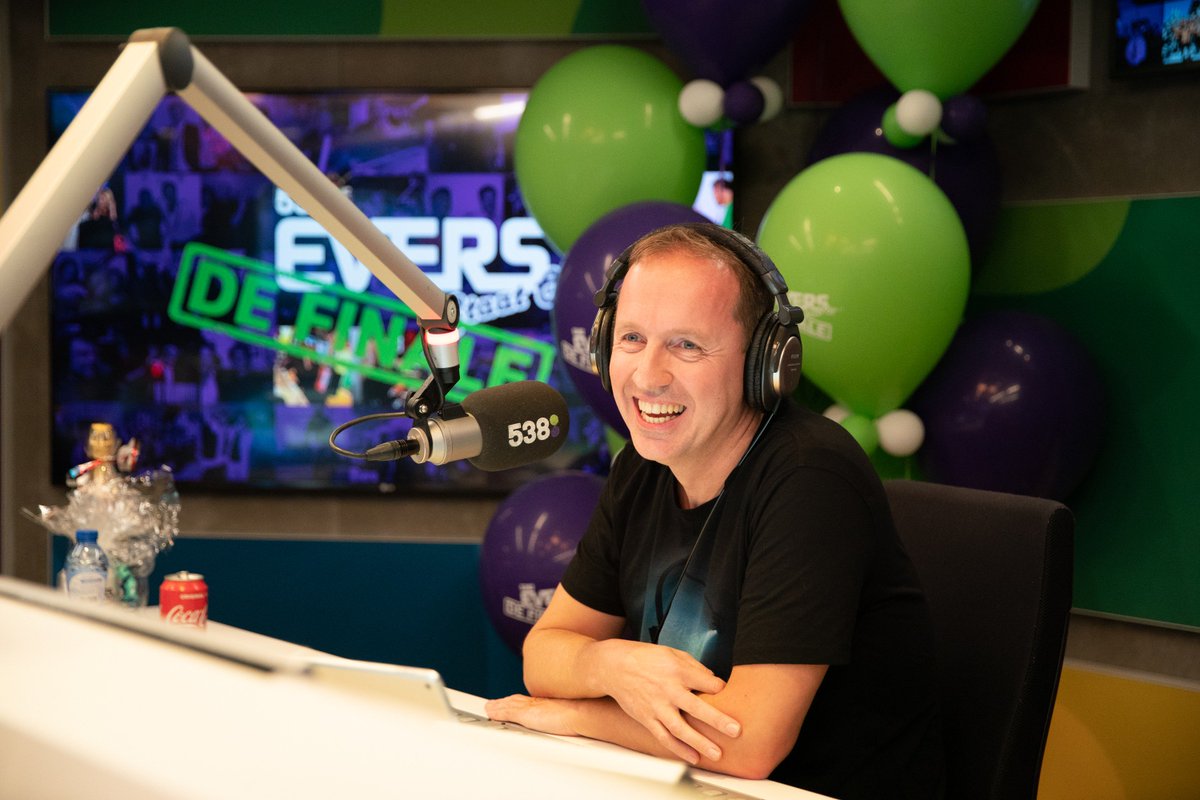 Nog een half uurtje... Kijk live mee op 538.nl/eversstaatop, SBS6 of de 538-app! 💚💜 #EversStaatOp #DeFinale