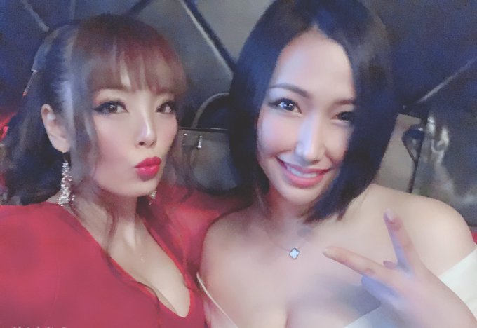 愛ちん、かみしおちん、そしてまさかのスーブーちゃん❤️抱きしめちゃったぁw みんな大好きだから私の顔はキス顔💋 嬉しかったぁ❤️❤️ https://t.co/0saxgr8kkE