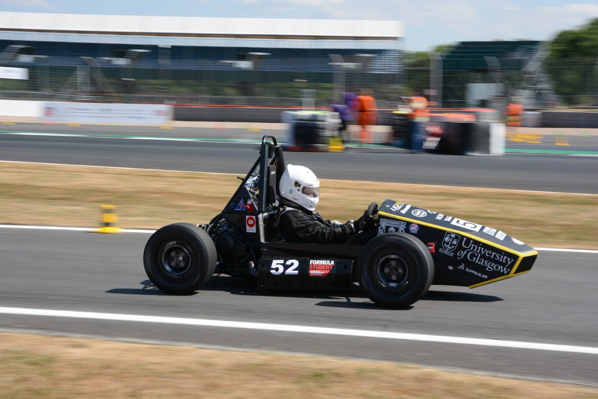 UGRacing_fsae's tweet image. Some @FormulaStudent favourites for you today! These photos have been chosen by our Head Engineer, Kester 😀 #25daysofUGR