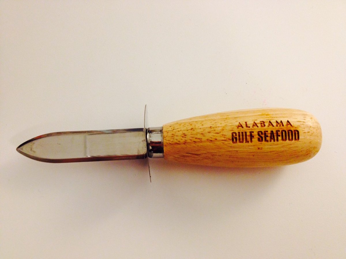 ALSeafood's tweet image. GIVEAWAY: We’ve got an oyster-rific prize package for y’all today. Follow &amp;amp; RT by 6:00 to win a Stella from @TheOysterBed, plus our Oyster Field Guide and an #ALSeafood Oyster Knife!