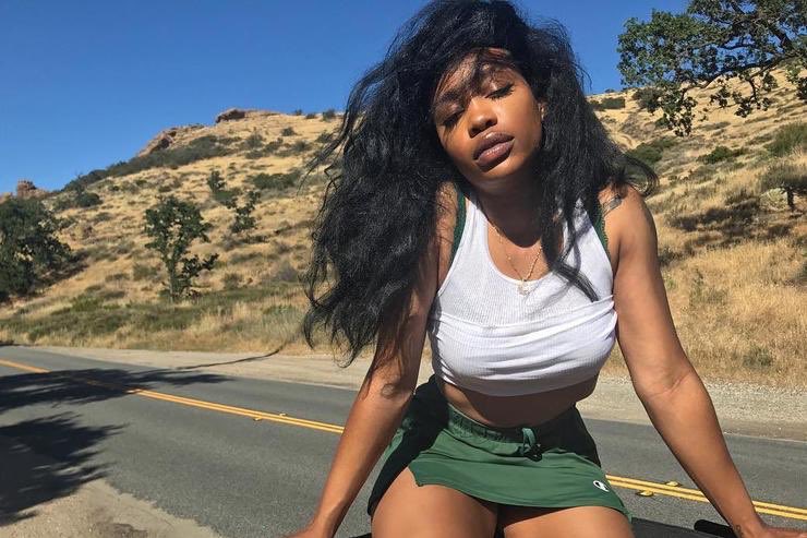 Who else miss this type of weather ?😫🌞

Sza 👄