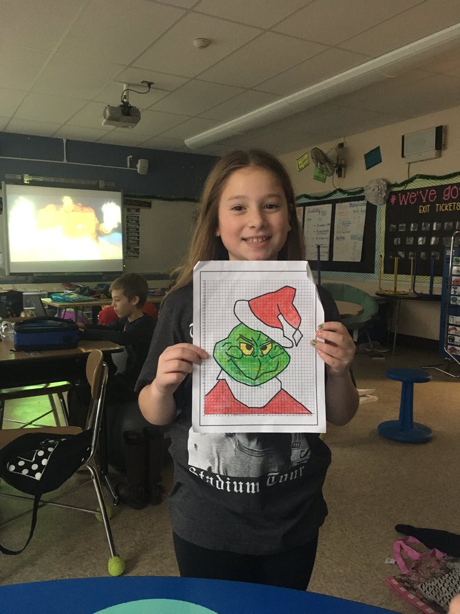 Mrs_Bozard's tweet photo. Ss graph points on coordinate planes to make the Grinch! #holidayfun #mtpsPride #mathwithmissdini #LeopardsDen @LincroftSchool https://t.co/bkLKSKlrk8