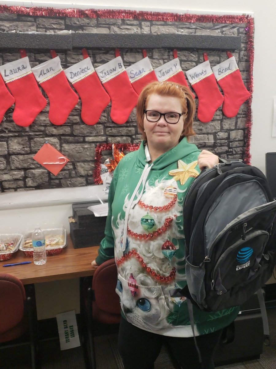 Wendy sleighing her CRU this year with over 100!! #Bizexpert #holidayseason #OHPA <a href="/sean_nork/">Sean Nork</a> <a href="/BIGBizDecker/">Eric Decker</a> <a href="/judy_cavalieri/">Judy Cavalieri</a> <a href="/Shawn_Butson/">Shawn Butson</a>