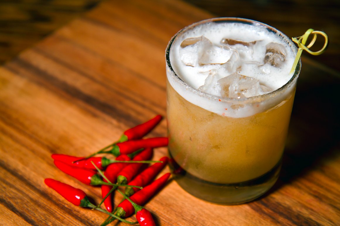 Besoin d'un peu de piquant dans ta semaine? 🌶🍹🔥
Viens te réchauffer au Lab!

#mixology #drinks #barlelab