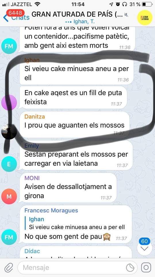 Así se organizó en Telegram, la escoria cobarde de los CDR para atacar a Cake Minuesa..... Eso sí, para el pro-golpista <a href="/PSOE/">PSOE</a> es todo normal ↘️