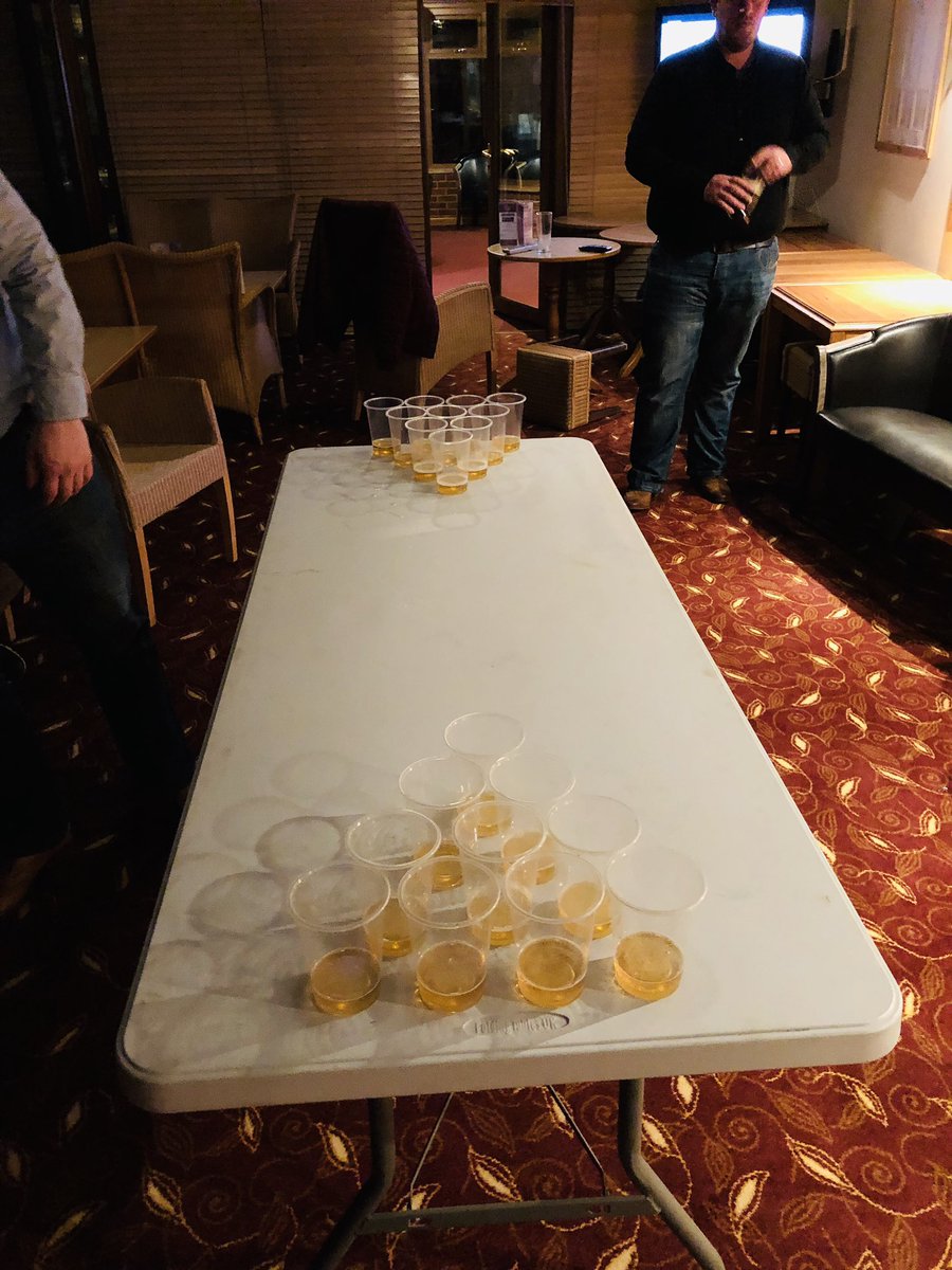 Great way to pass the time!
#beerpong 
#fosters🙄🤣 
<a href="/GDScore/">GDScore</a> &amp; Gregory
V
 <a href="/JakeKeeley19/">Jake Keeley</a> &amp; 🖐🏻 
2-2 nicely balanced!