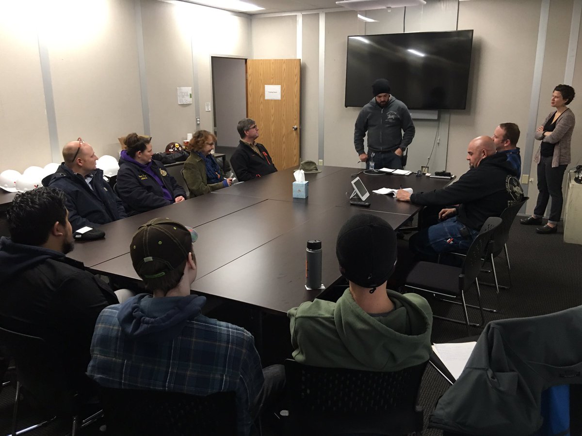 OregonFabLab's tweet image. Great tours at Vigor and Rightline Equipment. Strong partnerships are a two way street. @northweststem @nwresd @OR_CTE_STEM_HSS @stemoregon @oregoncte_stem @AwesomeSsd @StHelensSD @bankssd @GlencoeHS