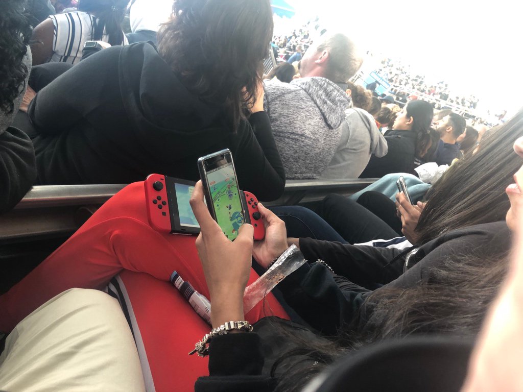 💾 Izzy Nobre🐁 tweet media