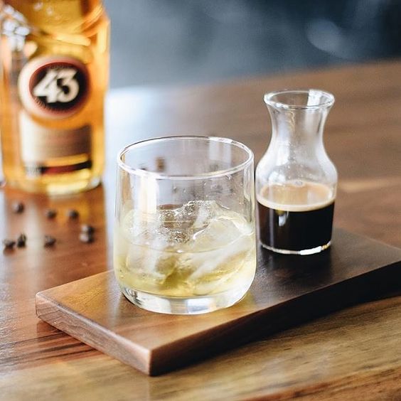CSWS_SK's tweet photo. #TastingAlert! @CSWS_SK will be at the #Quance #SLGA today from 12-4PM pouring @licor43_es original. The layers of vanilla, #Mediterranean citrus and spice work wonderfully in coffee or mixed with eggnog! Serve #Licor43 + #Espresso in your Christmas coffee's! @CityofRegina https://t.co/wl5FRvABpA
