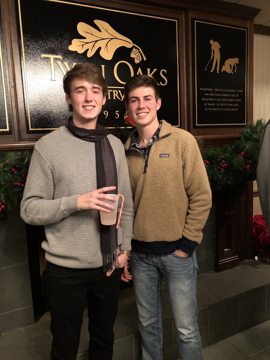 mitchellgoodale's tweet photo. Happy birthday @jakedhend , hope 19 treats you well bro 😤 https://t.co/3xBSQY5w9B