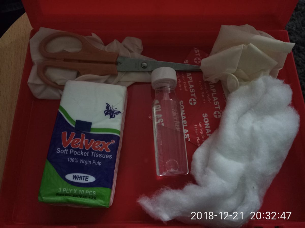 dnturibi's tweet photo. @KEBS_ke @CofekRebranded @ntsa_kenya Do not buy! This is a con! And no KEBS certification (only the box is verified). 
KEBS, find these people and take them to task! https://t.co/ZzPHzmNSky