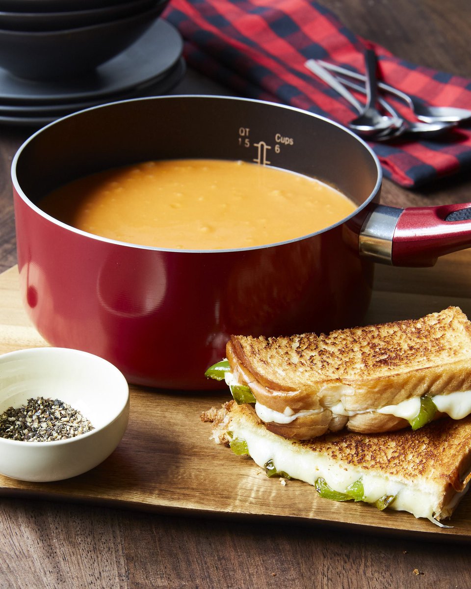 The perfect pairing? Grilled Cheese and Tomato Soup. Bring the heat with our Excite Rio Red collection and take your favorite soup to the next level! 🧀

#Soup #GrilledCheese #Yum #MealIdea