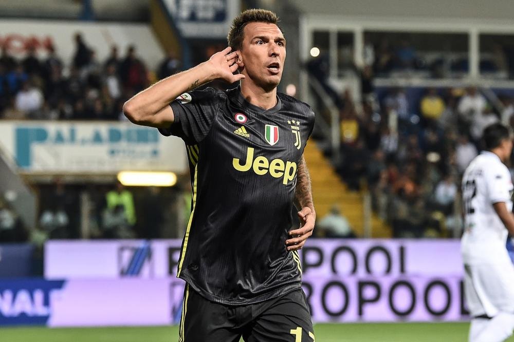 🇮🇹 #Mandzukic-#Juventus, i primi passi verso il #rinnovo ➡️ https://bit.ly/2Ct7u9q
🇬🇧 #MarioMandzukic 'set for #Juve #renewal' ➡️ https://bit.ly/2GvdORA
#MisterNoGood #LOnnipotente #SuperMario #Marione #Croazia #Hrvatska