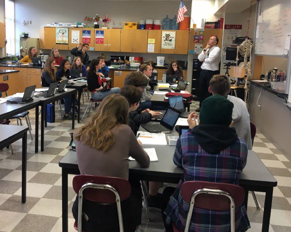 HighlineSchools's tweet image. “It was a new way of teaching — not, ‘are kids good enough for chemistry,’ but ‘is my chemistry class good enough for all students?’” –2010 WA Teacher of the Year James Yoos on the WA Science Learning Standards: bitly.com/2KYewFN @ReadyWA #WAScience4All
