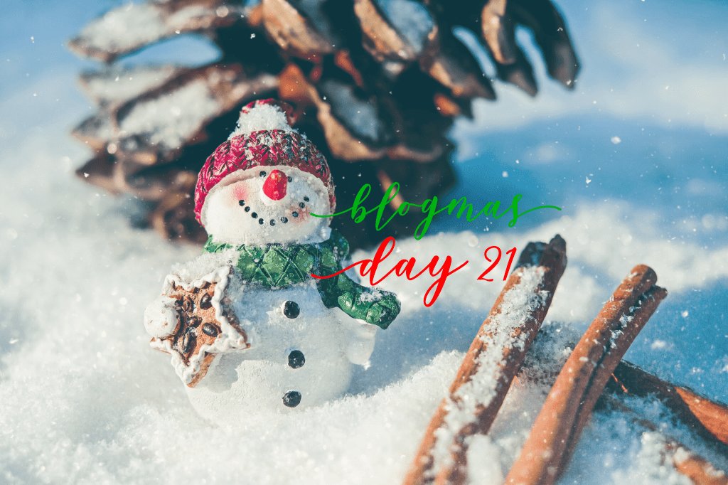 Mrs_Thomas317's tweet photo. What has my blog done! Blogmas day 21! #blogmas #fibroids #fibroidfree #healthy #connecting #blogpost #bloggerbabert #bossbabert #newfriends #workfromhome https://t.co/dswEzWpkXd https://t.co/j3lbFk37vZ