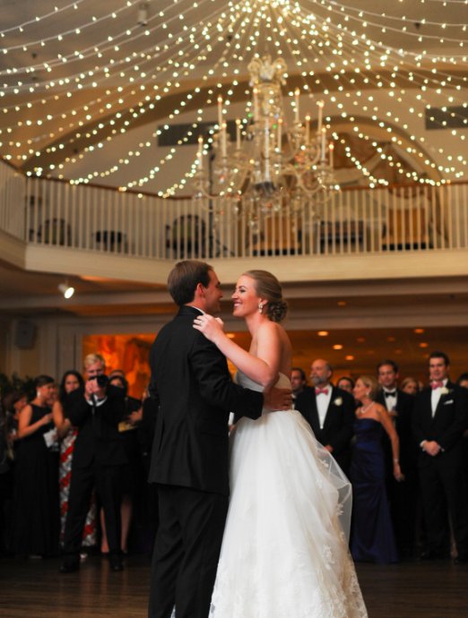 WPStudioRVA's tweet photo. Throughout the years, over 75 brides have come to us to photograph their special day. And we can't wait for the many more to come! #Richmondphotographer #weddingPhotographer 

https://t.co/7dmiOUKtlM https://t.co/N8mGKp0hkG