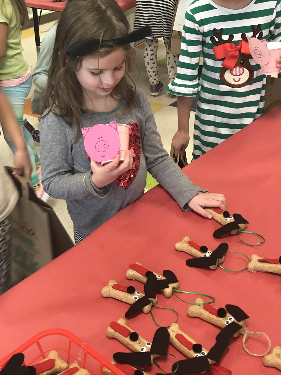 Oh what fun we’ve had!  Holiday Workshop, Grinch Day, Book Exchange and a trip on the Polar Express!  Now on to more fun with our families!  See you in January!