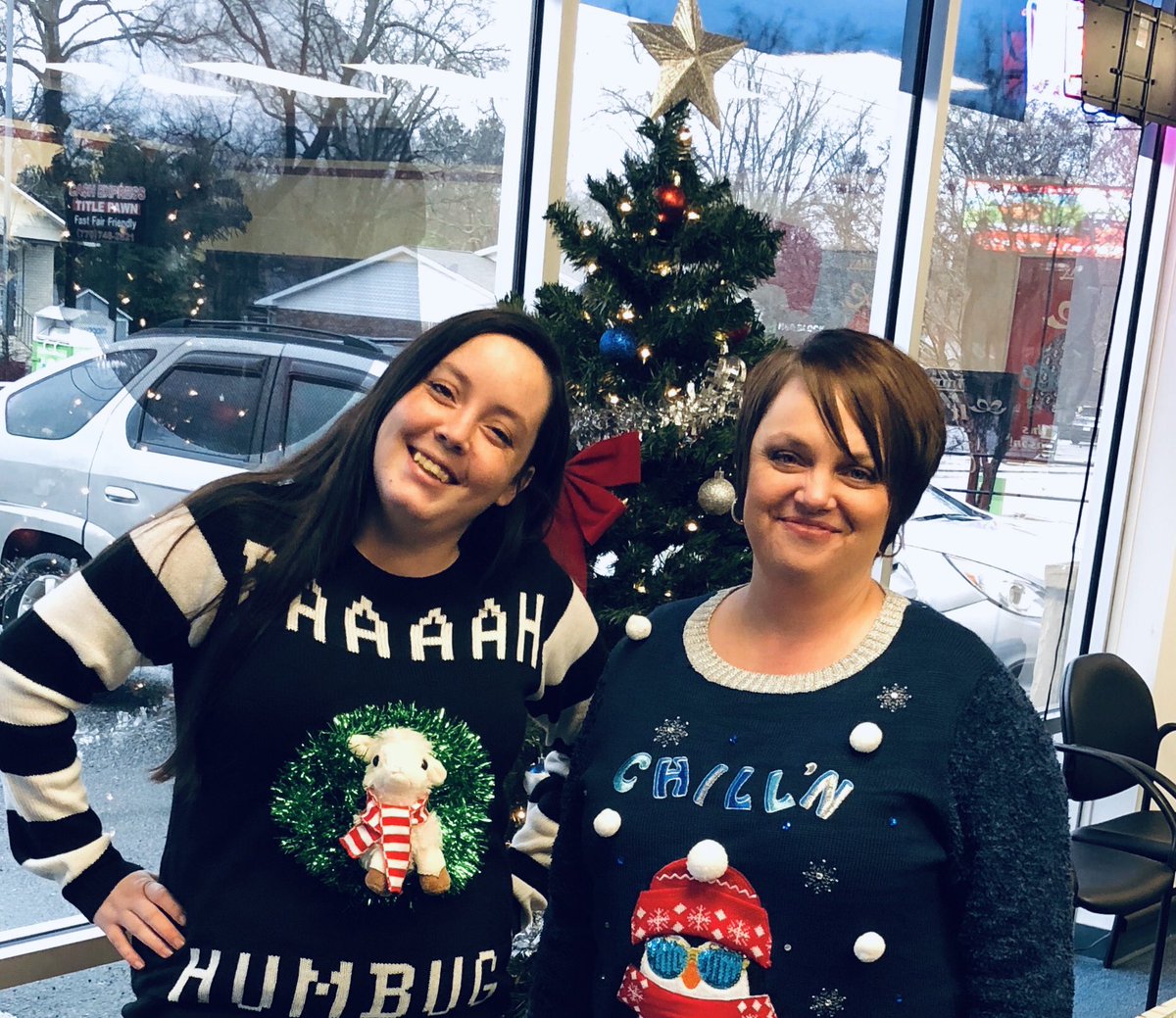 breeden_allison's tweet photo. Cedartown rocking our tacky sweaters today! @OBielss @breeden_allison @Acollins759 @amberkitchens6 @Colby09R1 #ShowO #TMXTackySweaters https://t.co/46CichiLUT