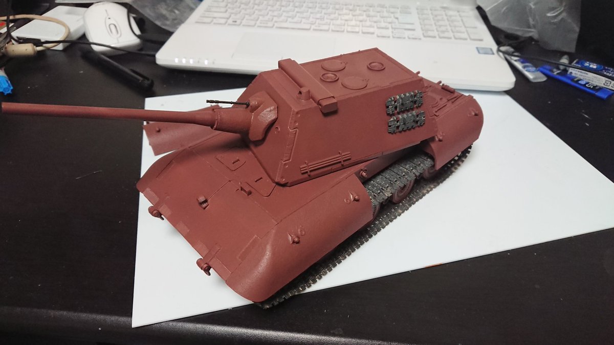 Uzivatel イシヤマ Na Twitteru 12 8cm砲を搭載 副砲はとっぱらってe 100駆逐戦車に載ってた機関砲を付けて30mm機関 砲装備ってことにした だって15cmと7 5cm砲を上下に搭載とか無理じゃね 駆動系は完成したからあとすこしや わいわいドイツ戦車プラモコンペ Uzivatel イシヤマ Na Twitteru 12 8cm砲を搭載 副砲はとっぱらってe 100駆逐戦車に載ってた機関砲を付けて30mm機関 砲装備ってことにした だって15cmと7 5cm砲を上下に搭載とか無理じゃね 駆動系は完成したからあとすこしや わいわいドイツ戦車プラモコンペ