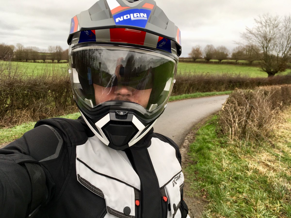 Motard Adventurecom A Twitter Teasing Réception Du Tout