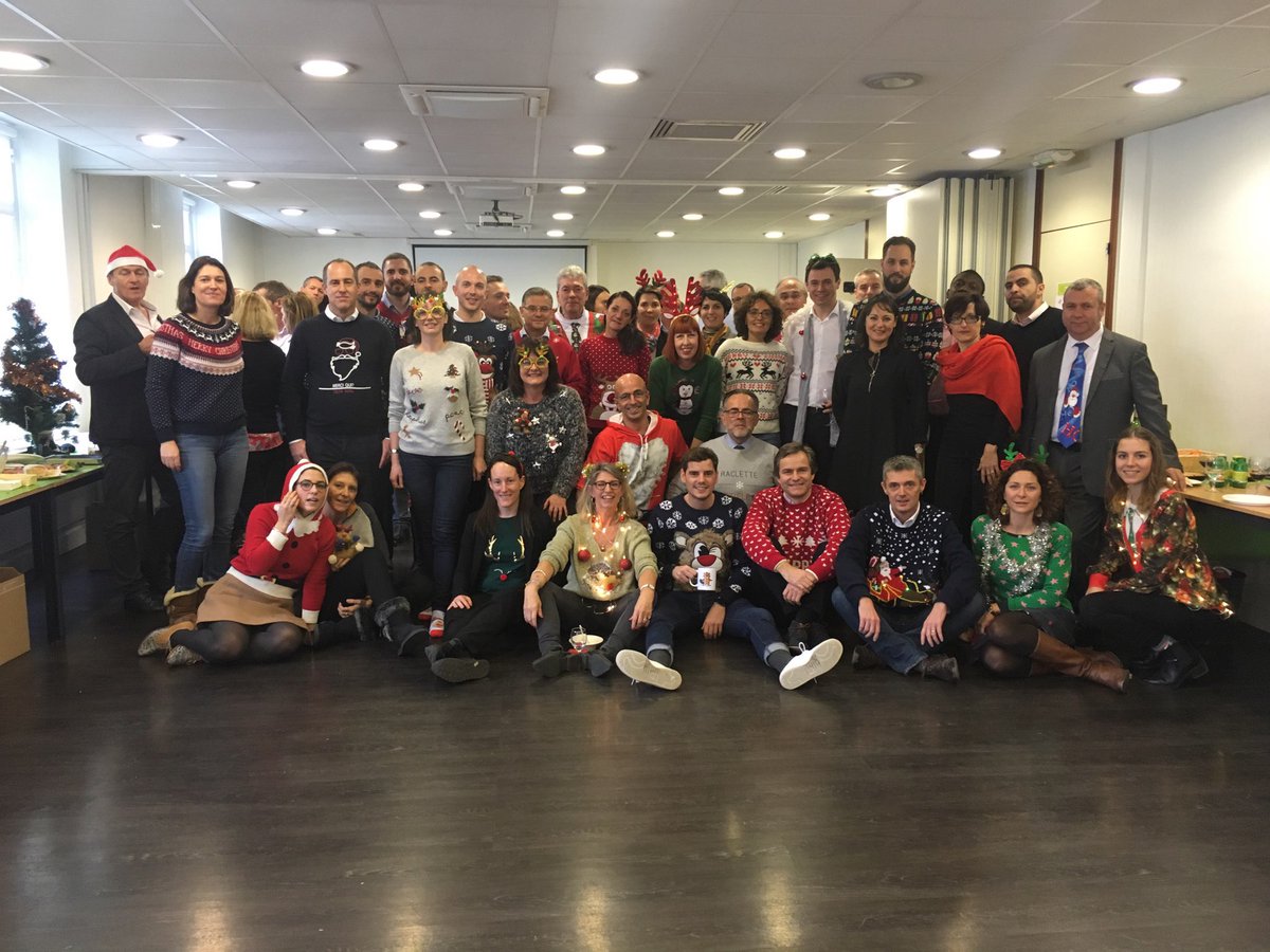Vincent Thiery (@thiery_vincent) on Twitter photo Toute l’équipe de la Direction Régionale <a href="/BNPParibas/">BNP Paribas Group</a> #NouvelleAquitaine vous souhaite d’excellentes fêtes de fin d’année ! Toute l’équipe de la Direction Régionale <a href="/BNPParibas/">BNP Paribas Group</a> #NouvelleAquitaine vous souhaite d’excellentes fêtes de fin d’année !